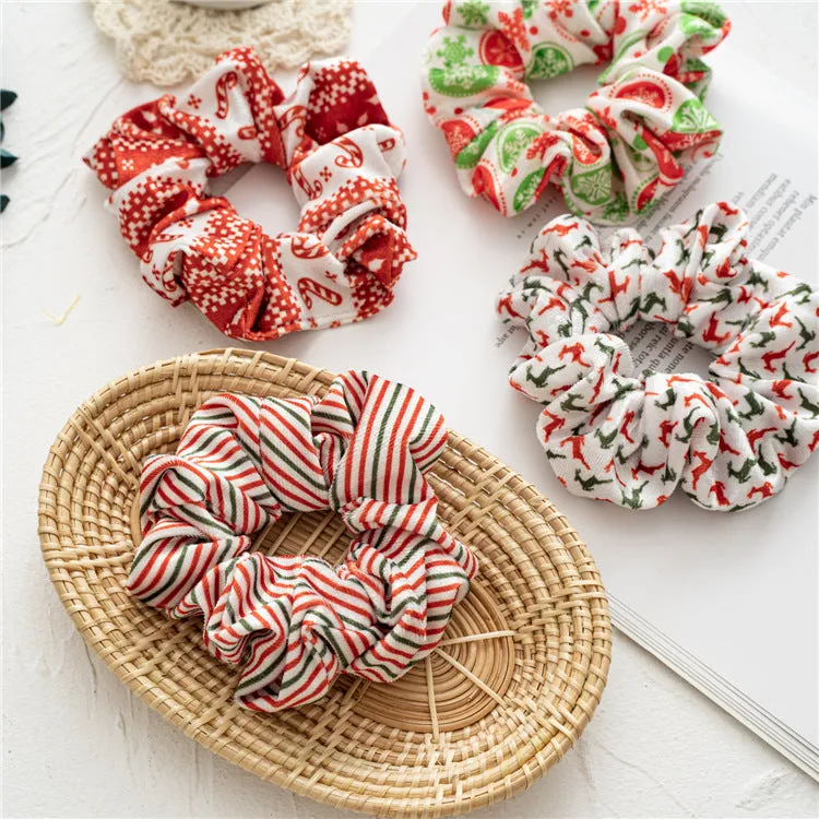 Christmas Pattern Hair Ring Flannel Ponytail Hair Sausage Ring Suitable for Girls Or Ladies