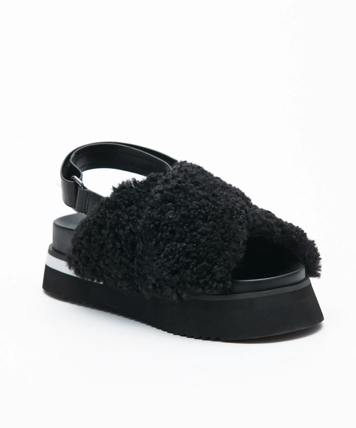 Chunky Sole Boa Sneakers - Black