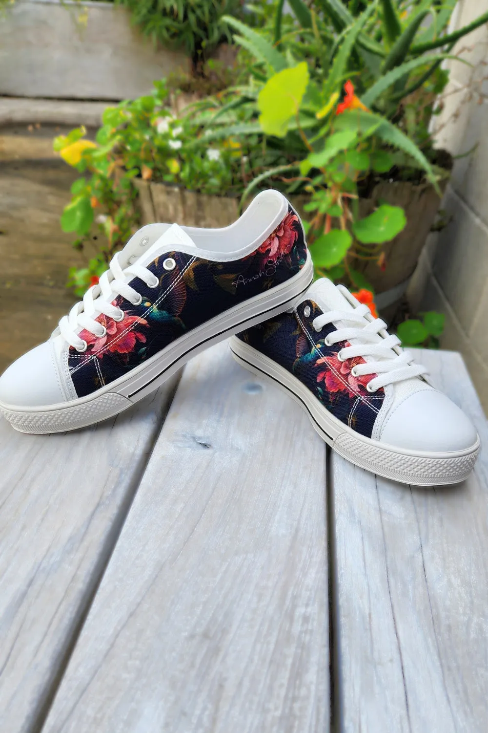 Fantasy Bird Canvas Shoes - Navy