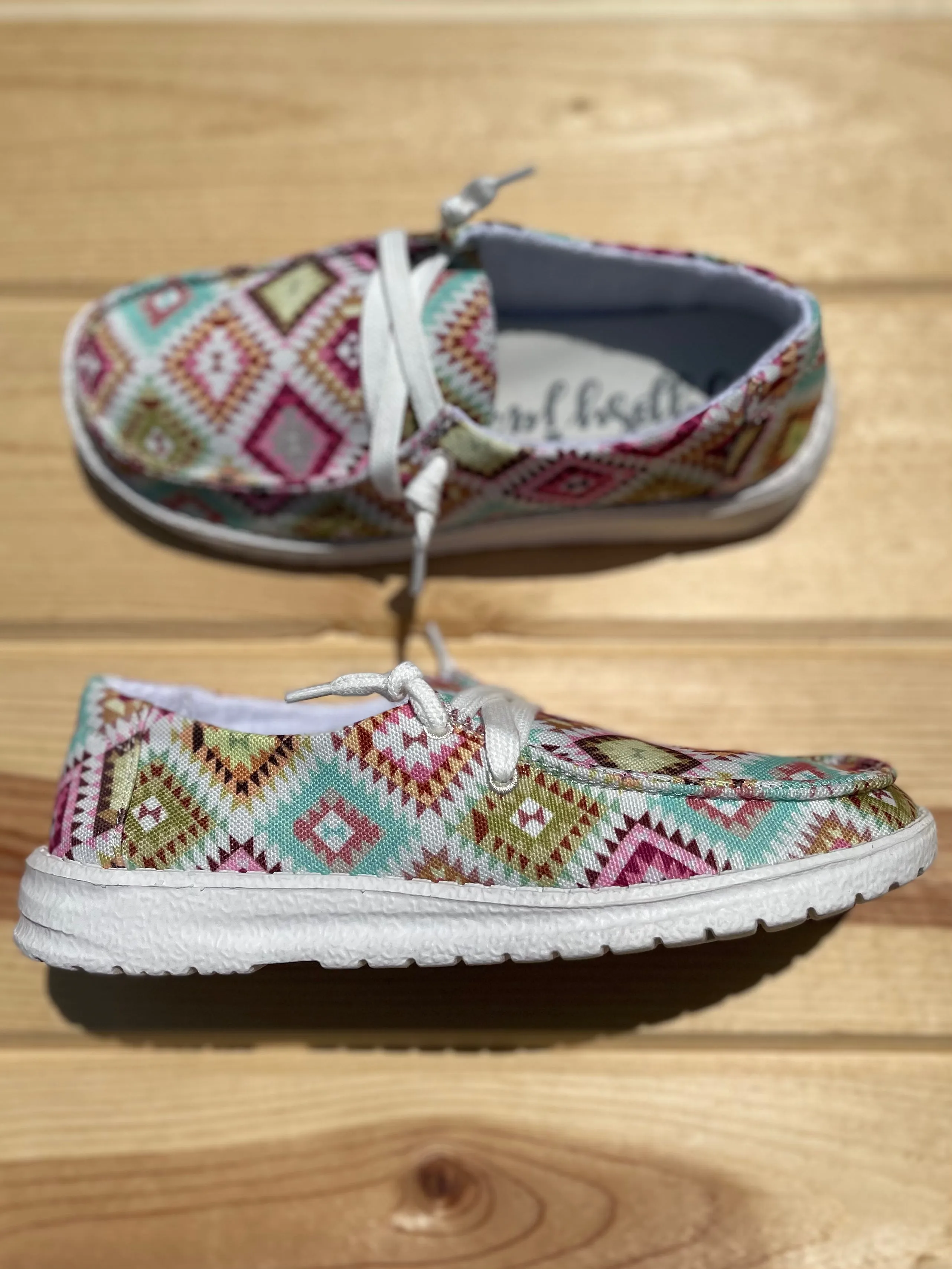 Gypsy Jazz "Adair" White & Pink Slip-on Shoes