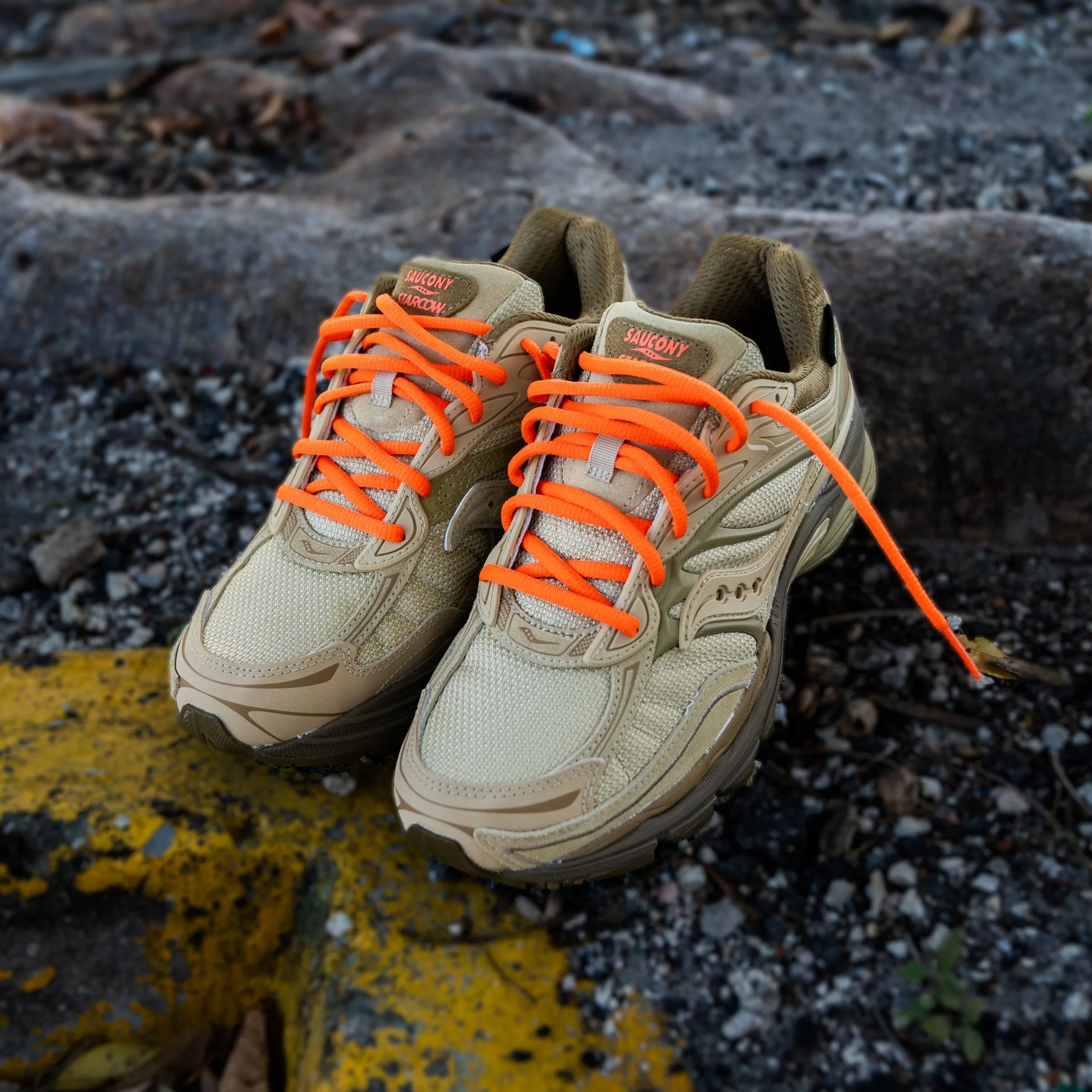 Mens Saucony x Starcow ProGrid Omni 9 (Beige/Tan)