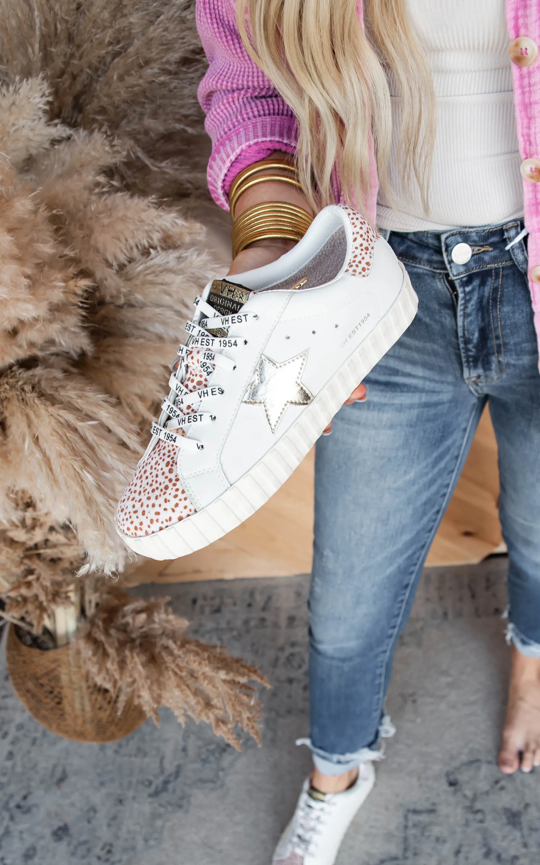 Vintage Havana Beyond Lace Up Sneakers | Gold - Final Sale