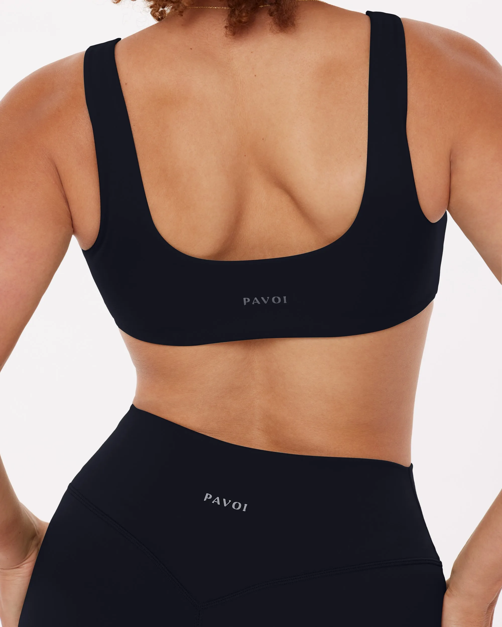 Yoga Low-Impact Scoop Neck Padded Sports Bra